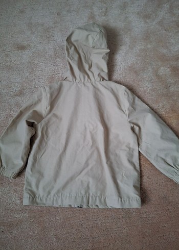 Mango Erkek Çocuk Bej Kapüşonlu Trençkot yağmurluk - Görsel 5