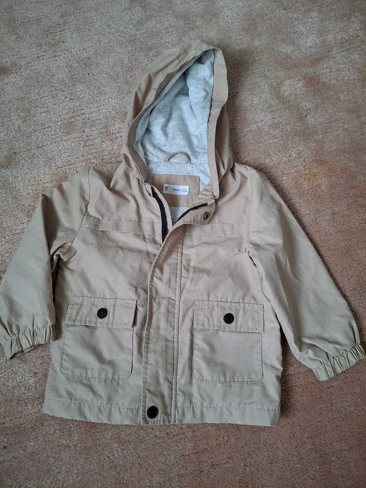 Mango Erkek Çocuk Bej Kapüşonlu Trençkot yağmurluk - Görsel 4