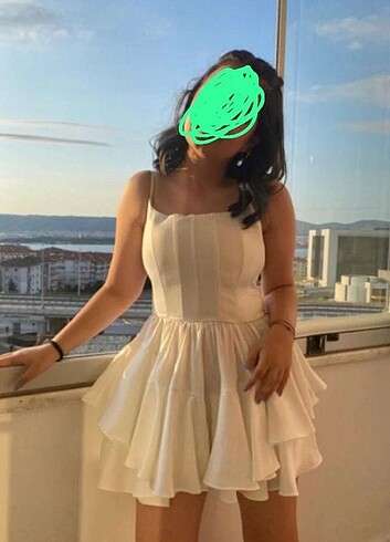Beyaz mezuniyet saten elbise