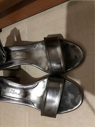 38 Beden gri Renk Gümüş bantlı topuklu ayakkabı