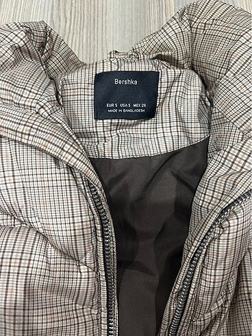 BERSHKA şişme mont