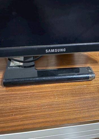 Samsung 971P 19" DVI LCD Monitör - Görsel 4