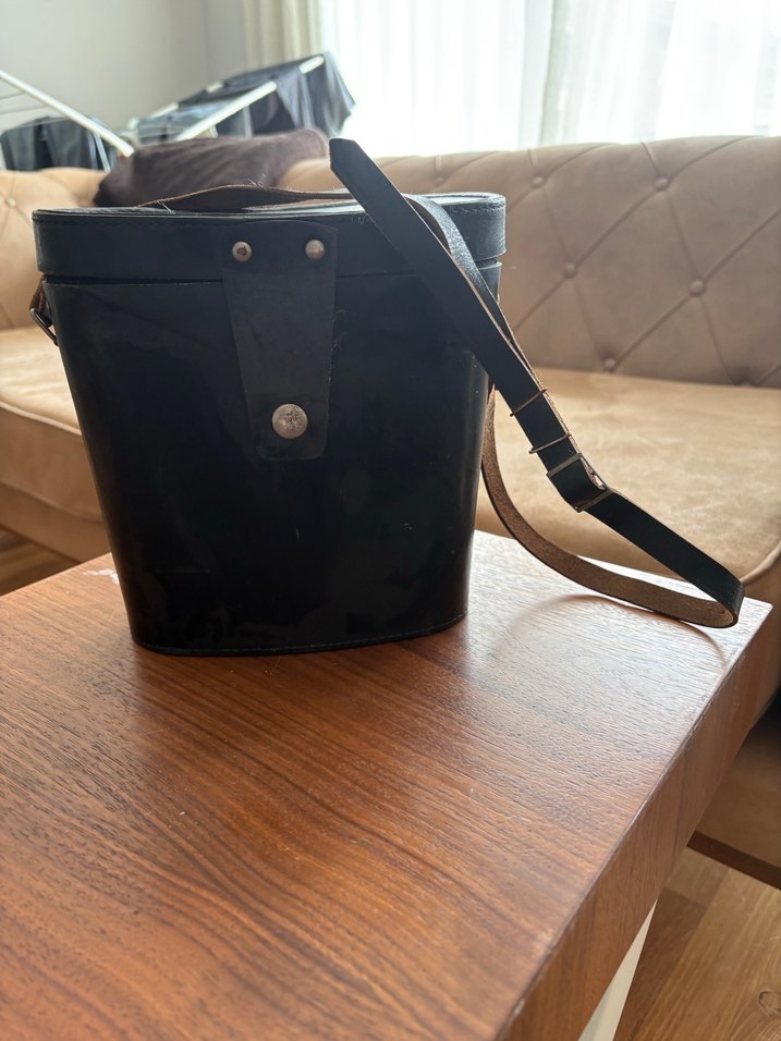 Siyah Deri Kılıflı Dürbün - Görsel 4