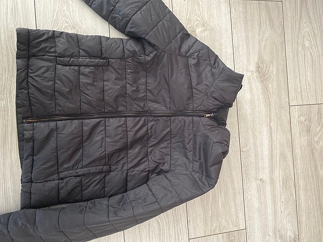 s Beden Pull and bear mont