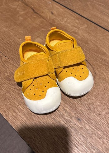 Sarı Bebek İlk Adım Ayakkabısı