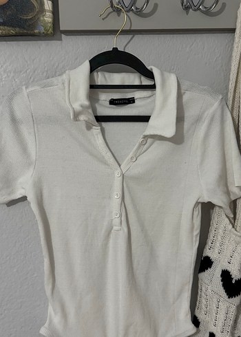 m Beden Beyaz ÇıtÇıtlı Polo Yaka Kısa Kollu Kadın Tişört