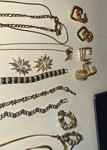  Beden Zincir Detaylı Altın Renk Kadın Takı Seti