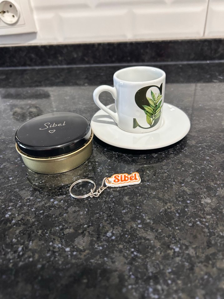 Sibel Yazılı Beyaz Fincan ve Anahtarlık Seti - Görsel 3