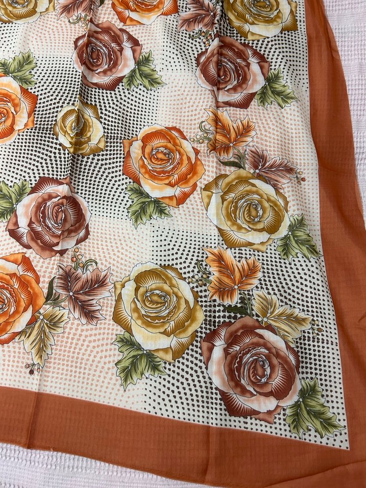 Kadın tülbent - Görsel 2