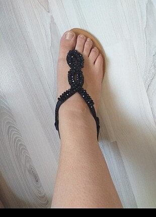 36 Beden siyah Renk sandalet taşlı 
