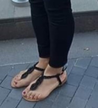 Zara sandalet taşlı 
