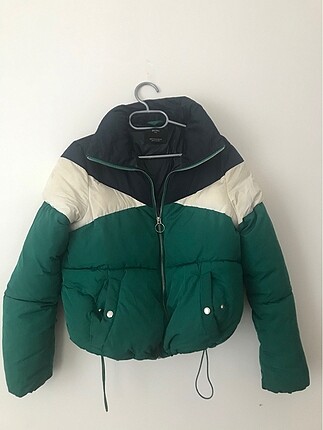 Bershka mont