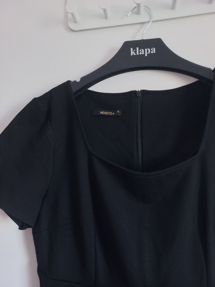 Deri Detaylı Siyah Midi Elbise - Görsel 3