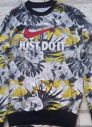 t-shirt/just do it