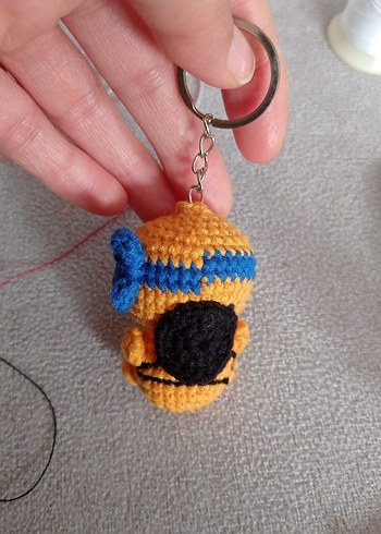 Renkli Örgü Kadın Anahtarlık - Görsel 2