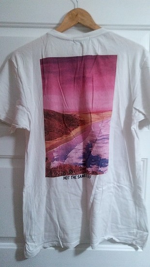 Bershka Unisex Tshirt
