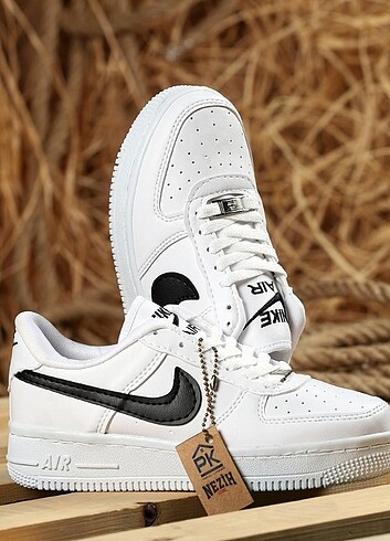 Siyah Beyaz Nike Air