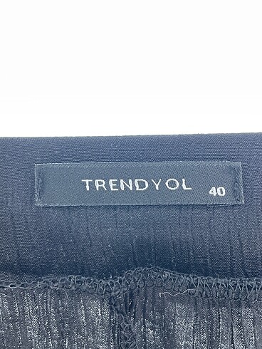 40 Beden siyah Renk Trendyol & Milla Uzun Elbise %70 İndirimli.