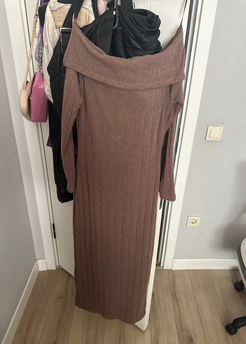 Kahverengi Uzun Triko Elbise pull and bear