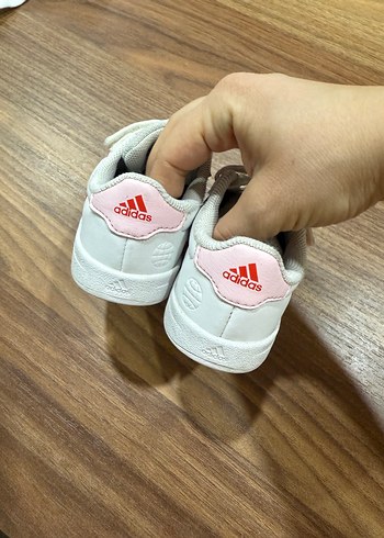 Kız Çocuk Beyaz Cırt Cırtlı Spor Ayakkabı - Görsel 3