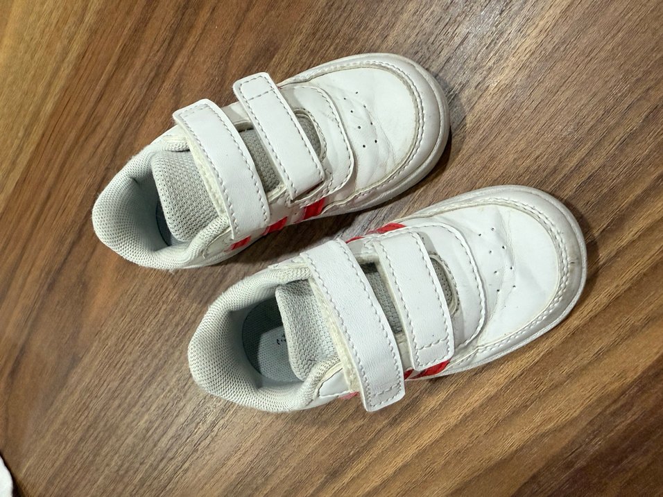 Kız Çocuk Beyaz Cırt Cırtlı Spor Ayakkabı - Görsel 4