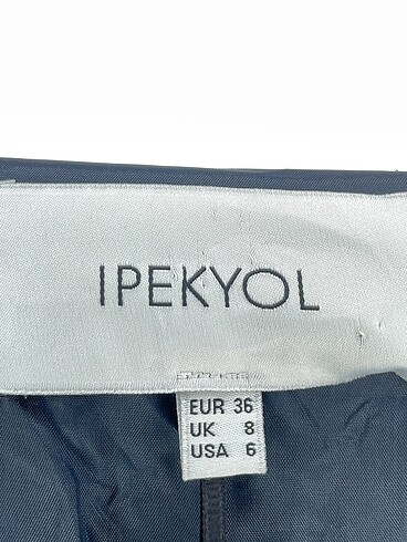 36 Beden lacivert Renk ipekyol Trenchcoat %70 İndirimli.
