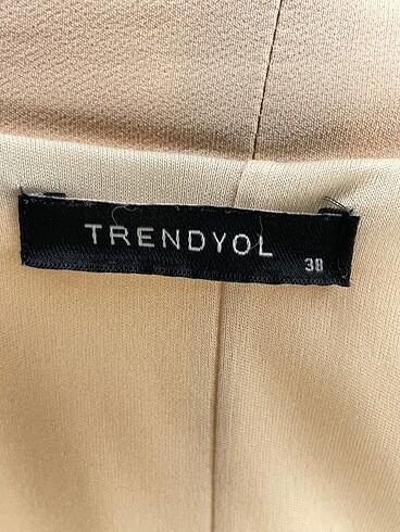 38 Beden çeşitli Renk Trendyol & Milla Kısa Elbise %70 İndirimli.