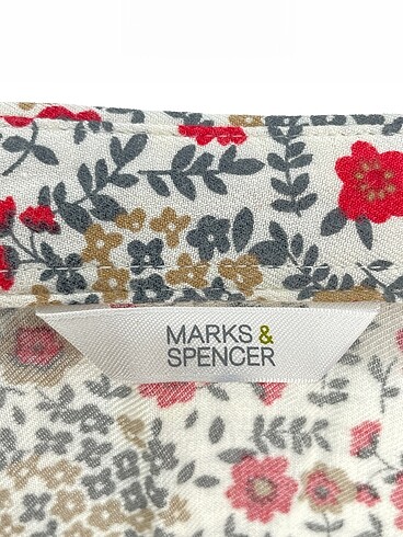 46 Beden çeşitli Renk Marks & Spencer Gömlek %70 İndirimli.