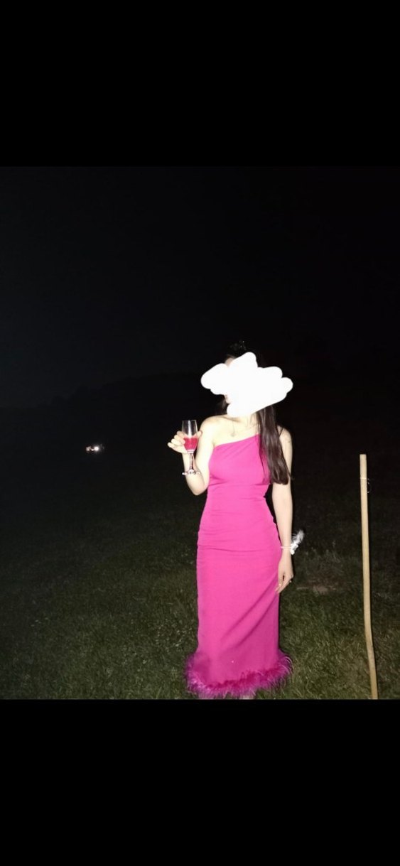 Pembe otrişli Midi Elbise - Görsel 2