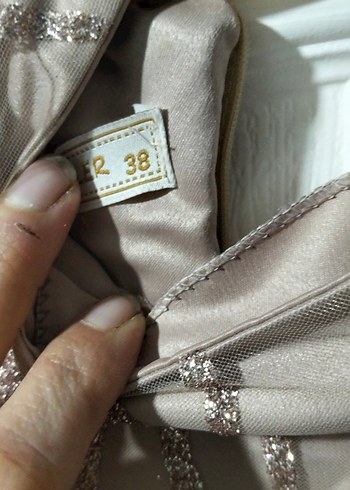 Uzun Kollu Bej İşlemeli Abiye Elbise - Görsel 4