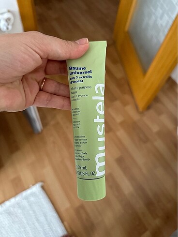 Mustela