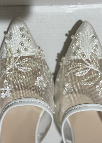 Beyaz Dantel İşlemeli Stiletto Gelin -Nişan-Kına Ayakkabısı - Görsel 4