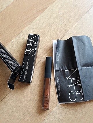 nars likit kapatıcı