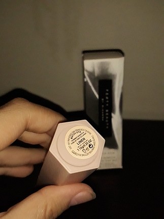 Fenty Beauty Linen fenty beauty match stix