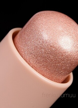 Fenty beauty starstruck match stick 
