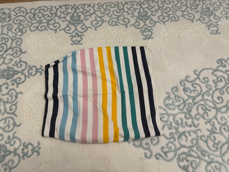 Çizgili Çok Renkli mini yırtmaçlı etek - Görsel 2