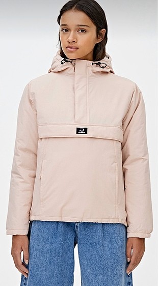 Pull and Bear Kanguru mont