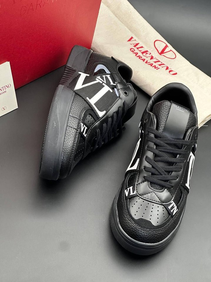 Valentino Garavani Siyah  Spor Ayakkabı - Görsel 3