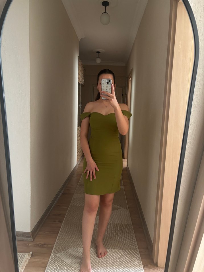 Sade ve Şık Straplez Hamile Elbisesi - Görsel 4