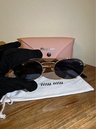 Miu Miu Mıu Mıu Sunglasses