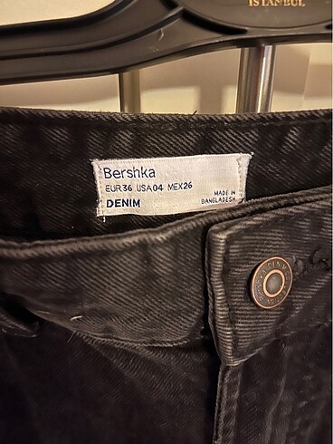 s Beden siyah Renk Bershka distressed wide leg 90?s jean