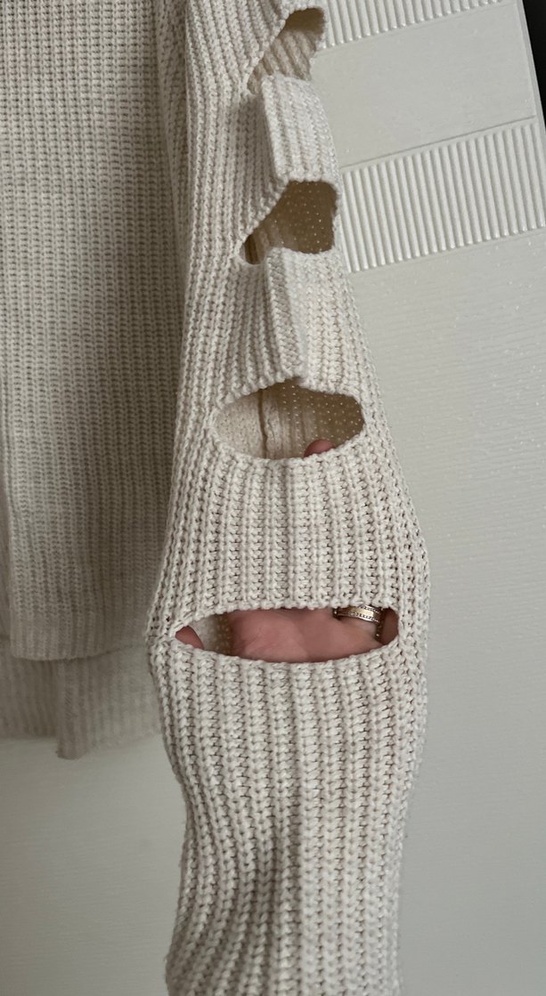 Bej Triko Boğazlı Kadın Kazak - Görsel 2