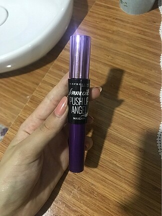 Maybelline push up angel mascara