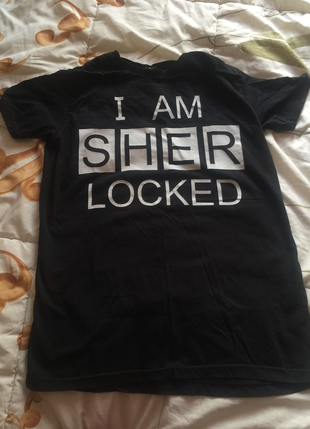 m Beden Sherlock tişörtü