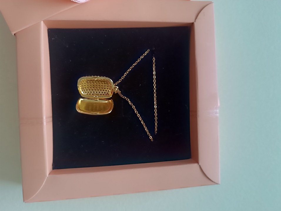 Zincir Detaylı Mini Altın Kolye - Görsel 3