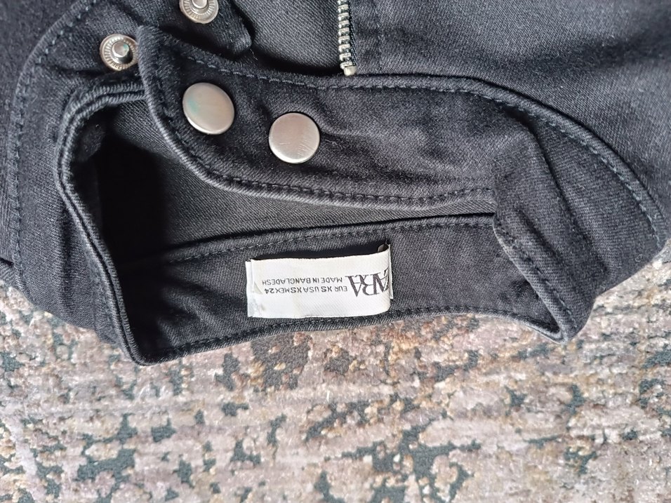 zara Siyah Mini Fermuarlı Kadın Denim Ceket - Görsel 4