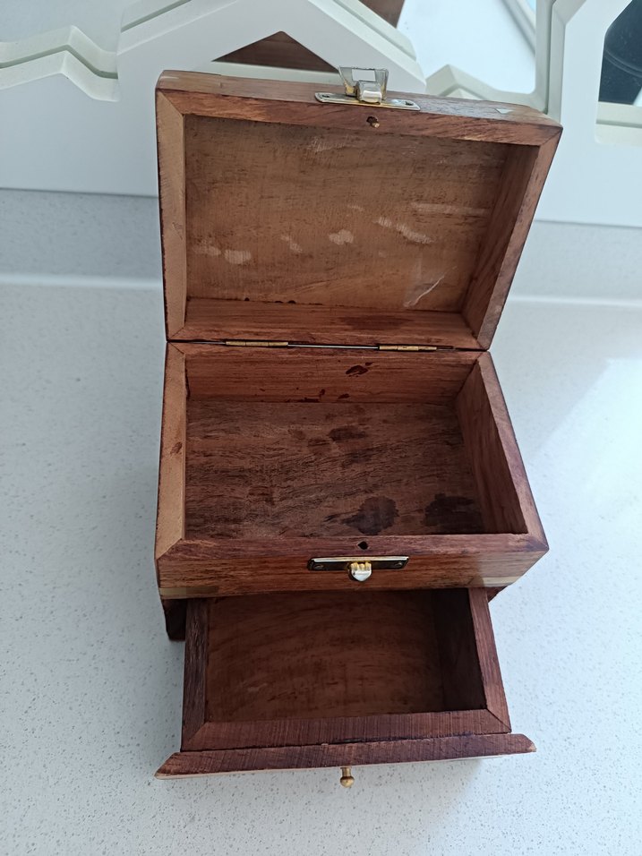 Altın Detaylı Ahşap takı kutusu - Görsel 4