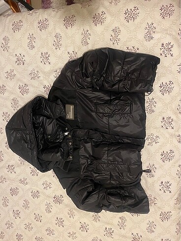 Bershka bershka şişme mont