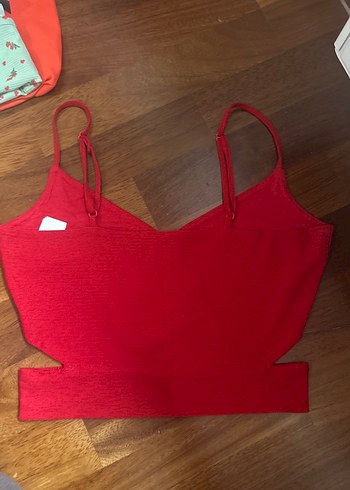 Bershka Kırmızı Askılı Crop