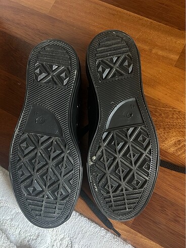37 Beden siyah Renk converse model ayakkabı